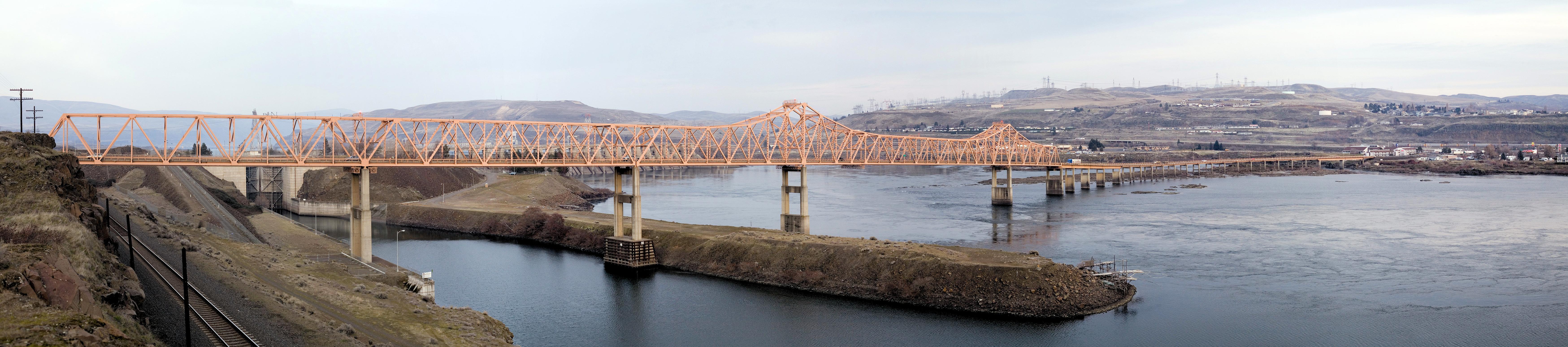 The Dalles Bridge